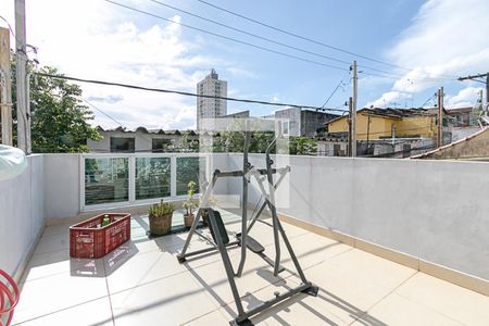 Terraço Quarto 1 de casa para alugar com 3 quartos, 180m² em Jardim Iracema, São Paulo