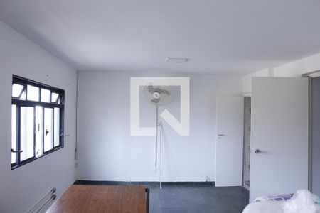 Quarto Suíte de casa para alugar com 3 quartos, 250m² em Centro, Uberlândia