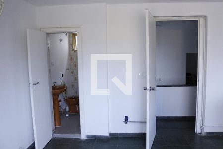 Quarto Suíte de casa para alugar com 3 quartos, 250m² em Centro, Uberlândia