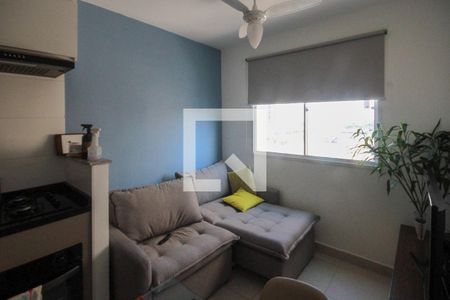 Sala de apartamento para alugar com 2 quartos, 33m² em Vila Ema, São Paulo