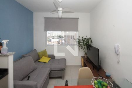 Sala de apartamento para alugar com 2 quartos, 33m² em Vila Ema, São Paulo