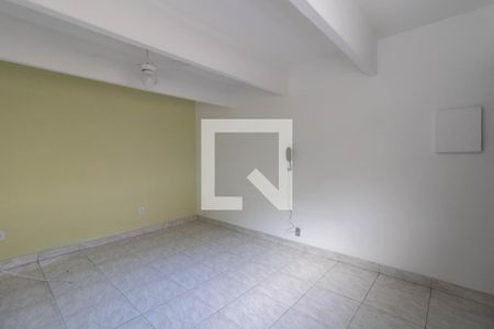 Sala de apartamento para alugar com 3 quartos, 70m² em Parque Cecap, Guarulhos