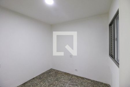 Quarto 2 de apartamento para alugar com 2 quartos, 60m² em Vila Diva (zona Leste), São Paulo