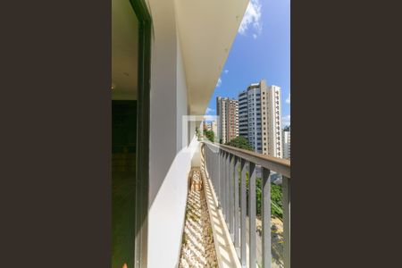 Sacada de apartamento à venda com 2 quartos, 132m² em Morumbi, São Paulo