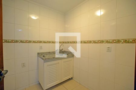 Cozinha de apartamento para alugar com 1 quarto, 50m² em Santana, Porto Alegre