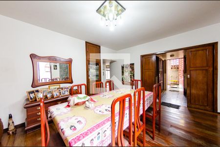 Sala de jantar de casa à venda com 3 quartos, 360m² em Grajaú, Belo Horizonte