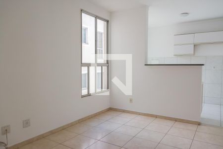 Sala de apartamento para alugar com 2 quartos, 60m² em Kennedy, Contagem