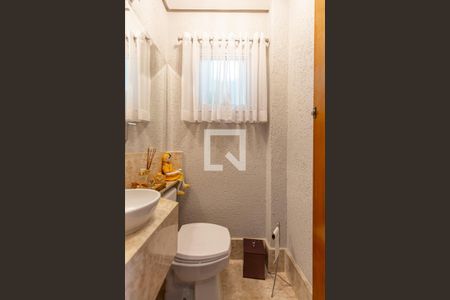 Lavabo de casa à venda com 2 quartos, 225m² em Silveira, Santo André