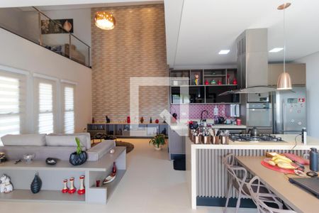 Sala de Estar de casa de condomínio à venda com 3 quartos, 300m² em Parque Rural Fazenda Santa Cândida, Campinas