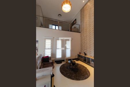 Sala de Estar de casa de condomínio à venda com 3 quartos, 300m² em Parque Rural Fazenda Santa Cândida, Campinas