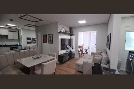 Sala de apartamento à venda com 2 quartos, 60m² em Presidente Altino, Osasco