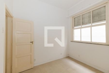 Quarto 1 de apartamento para alugar com 2 quartos, 65m² em Grajau, Rio de Janeiro