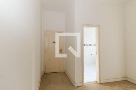 Entrada de apartamento para alugar com 2 quartos, 65m² em Grajau, Rio de Janeiro