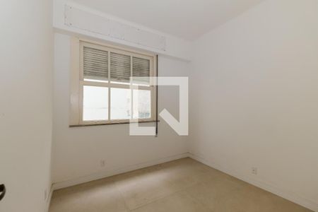 Quarto 1 de apartamento para alugar com 2 quartos, 65m² em Grajau, Rio de Janeiro