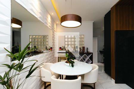 Sala de casa à venda com 2 quartos, 108m² em Jardim das Tulipas, Jundiaí