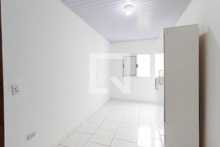 Quarto 2 de casa para alugar com 2 quartos, 90m² em Vila Maria Alta, São Paulo