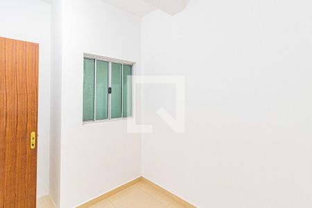 Quarto 2 de casa para alugar com 2 quartos, 100m² em Jardim das Esmeraldas, São Paulo