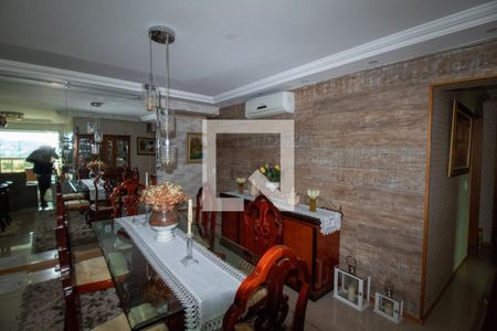 Sala de apartamento para alugar com 3 quartos, 120m² em Jardim Vinte E Cinco de Agosto, Duque de Caxias