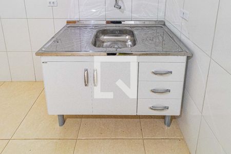 Cozinha de casa para alugar com 2 quartos, 100m² em Jardim das Esmeraldas, São Paulo