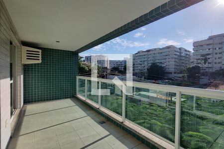 Varanda de apartamento à venda com 4 quartos, 111m² em Freguesia (jacarepaguá), Rio de Janeiro