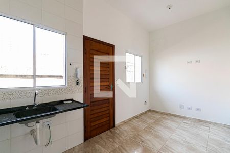 Sala / Cozinha de apartamento para alugar com 1 quarto, 38m² em Chácara Seis de Outubro, São Paulo