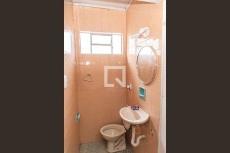 Banheiro da suíte de casa à venda com 3 quartos, 120m² em Ipiranga, São Paulo