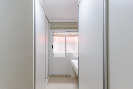 Quarto 1 de apartamento para alugar com 3 quartos, 88m² em Santa Amelia, Belo Horizonte