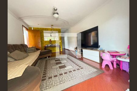 Casa à venda com 3 quartos, 160m² em Jardim Odete, São Paulo