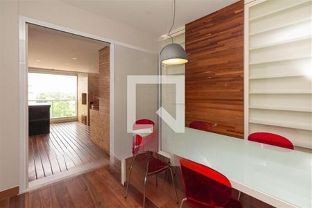 Apartamento à venda com 4 quartos, 194m² em Campo Belo, São Paulo