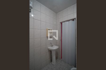 Banheiro de casa para alugar com 1 quarto, 50m² em Parque São Bento, Sorocaba