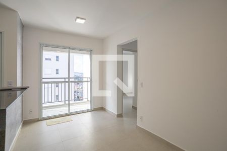 Sala de apartamento para alugar com 2 quartos, 46m² em Jardim Santo Estêvão, Carapicuíba