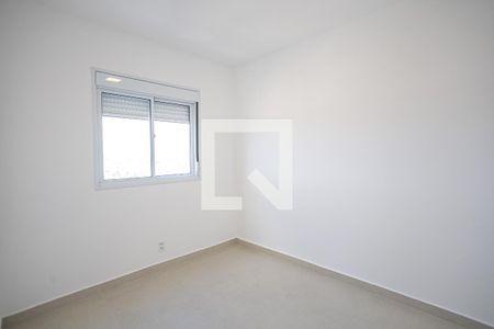 Quarto 1 de apartamento para alugar com 2 quartos, 46m² em Jardim Santo Estêvão, Carapicuíba