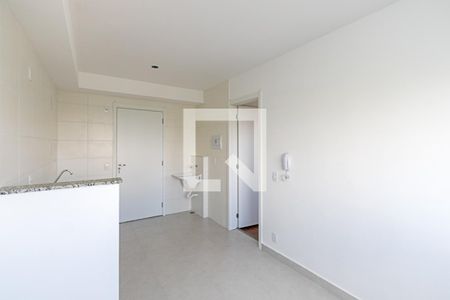 Sala/Cozinha de apartamento para alugar com 1 quarto, 35m² em Jardim Mirante, São Paulo