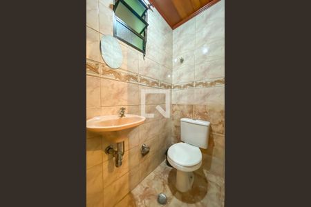 Lavabo de casa para alugar com 2 quartos, 177m² em Santa Terezinha, São Bernardo do Campo