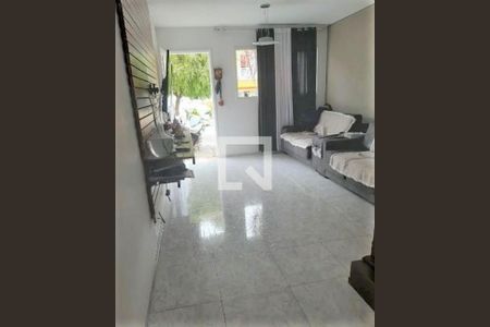 Casa à venda com 2 quartos, 82m² em Vila Carrao, São Paulo