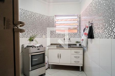 Cozinha de casa para alugar com 3 quartos, 98m² em Vila Euthalia, São Paulo