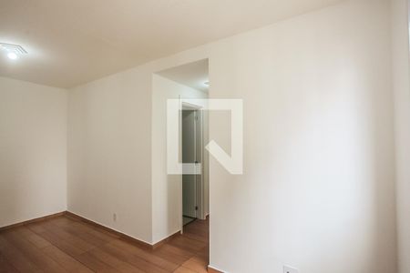 Sala de apartamento para alugar com 2 quartos, 43m² em Jardim Monte Alegre, Taboão da Serra