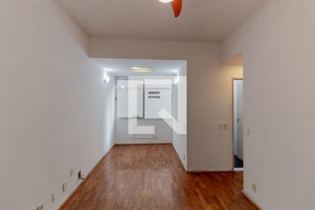 Sala de apartamento para alugar com 2 quartos, 70m² em Flamengo, Rio de Janeiro