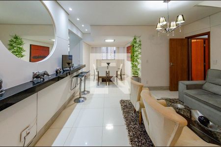 Apartamento à venda com 235m², 3 quartos e 3 vagasSala