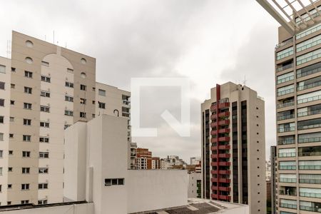 Sacada de apartamento para alugar com 1 quarto, 50m² em Indianópolis, São Paulo