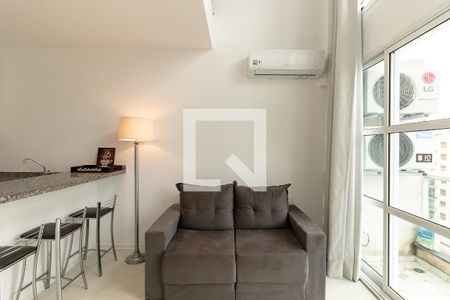 Sala de apartamento para alugar com 1 quarto, 50m² em Indianópolis, São Paulo