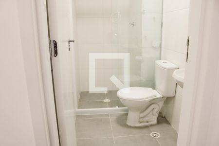 Banheiro de apartamento para alugar com 2 quartos, 60m² em Vila Guilherme, São Paulo
