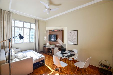 Apartamento à venda com 89m², 3 quartos e sem vagaSala