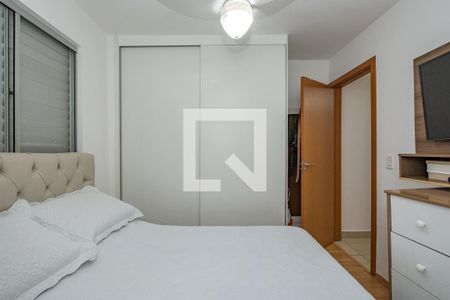 Suíte de apartamento para alugar com 2 quartos, 60m² em Buritis, Belo Horizonte