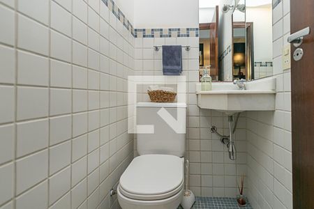 Lavabo de casa para alugar com 3 quartos, 160m² em Vila Cordeiro, São Paulo