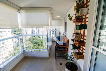 Varanda gourmet de apartamento à venda com 2 quartos, 110m² em Vila Suzana, São Paulo