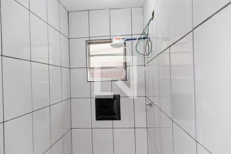 Banheiro de casa para alugar com 1 quarto, 50m² em Taboão, Diadema