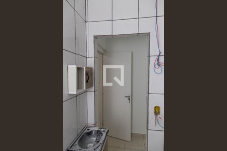 Banheiro de casa para alugar com 1 quarto, 50m² em Taboão, Diadema