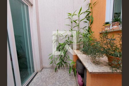 Casa à venda com 270m², 3 quartos e 2 vagas Casa à venda com 270m², 3 quartos e 2 vagasJardim de Inverno