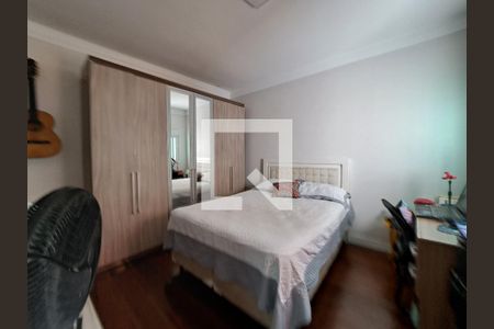 Casa à venda com 270m², 3 quartos e 2 vagas Casa à venda com 270m², 3 quartos e 2 vagasQuarto 1